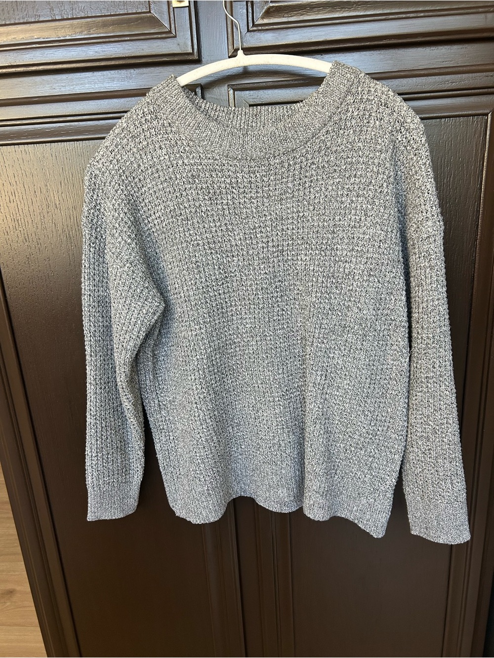 Waffle knit grey sweater Size Large